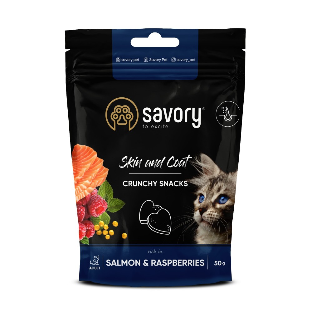 Фото - Корм для кошек Savory Ласощі для котів  Cat Skin And Coat Crunchy Snack з лососем 50 гр 
