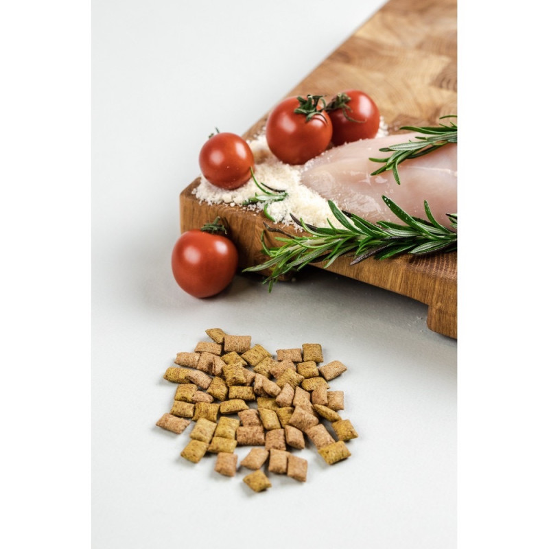 Savory Cats Snacks Pillows Chicken & Cheese ласощі для котів з куркою та сиром, 60 гр - фото 4